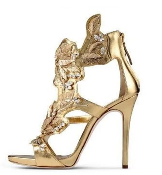 Пикантные женские босоножки с золотыми металлическими листьями черные замшевые