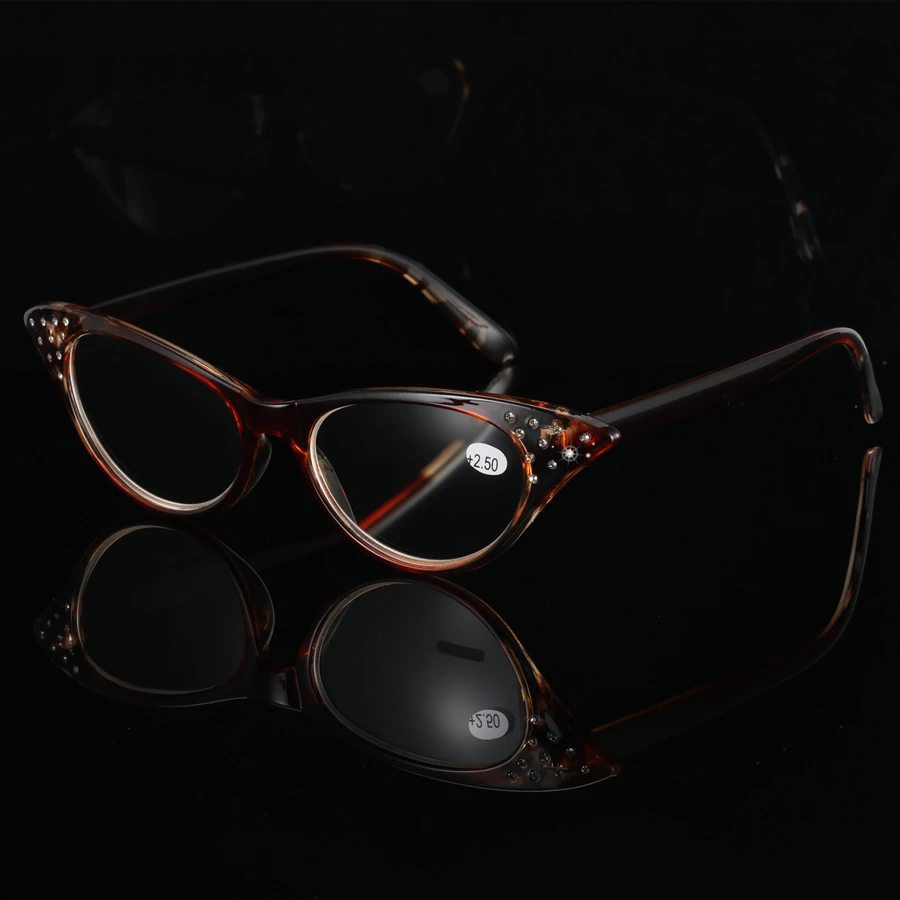 Женские фотохромные очки для чтения CHASHMA солнцезащитные кошачий глаз