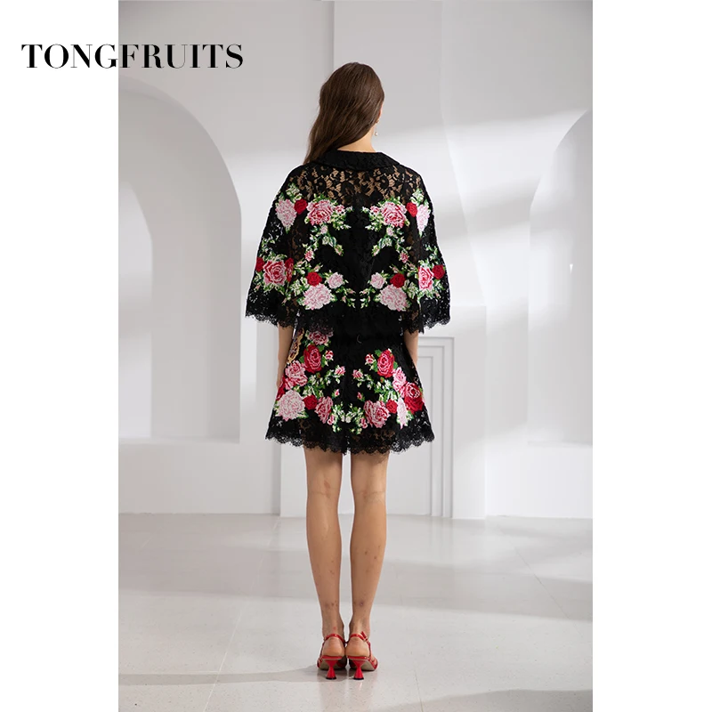 Брендовый Женский комплект с вышитым плащом и юбкой Модный вышитыми цветами из