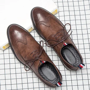 Новинка 2018, модные мужские модельные туфли, винтажные оксфорды, Свадебная обувь для вечеринки, мужская обувь, размер 45, 46, men0006