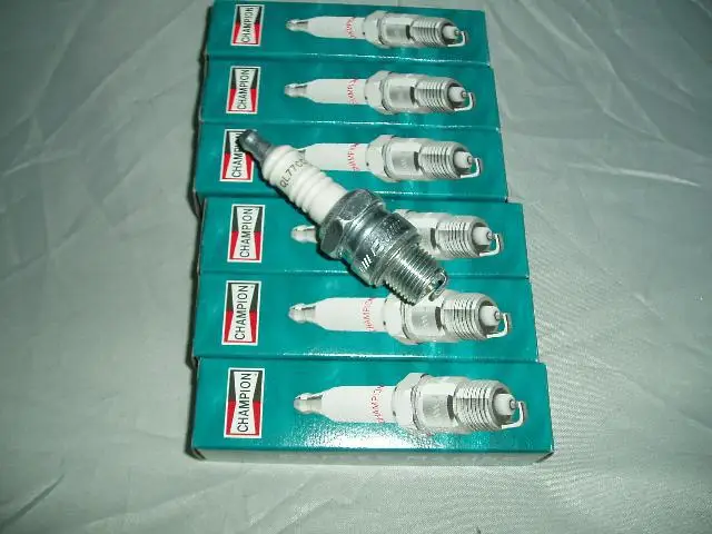 

The United States imported champion CHAMPION QL77CC NO: 941 250 Mercury outboard spark plugs