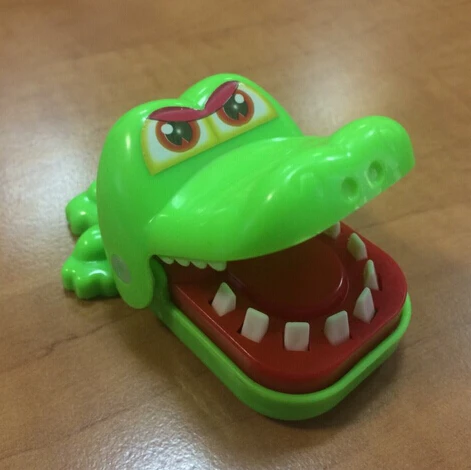 Домашний креативный детский кусающий крокодил Рот стоматолог палец игра Смешные