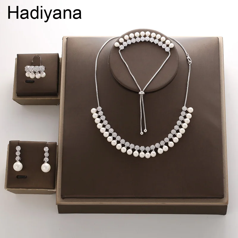 

Hadiyana Luxury Bridal Wedding Cubic Zirconia Copper Jewelry Set Shiny Round Pearl Necklace Earrings Bracelet Ring Sets TZ8091
