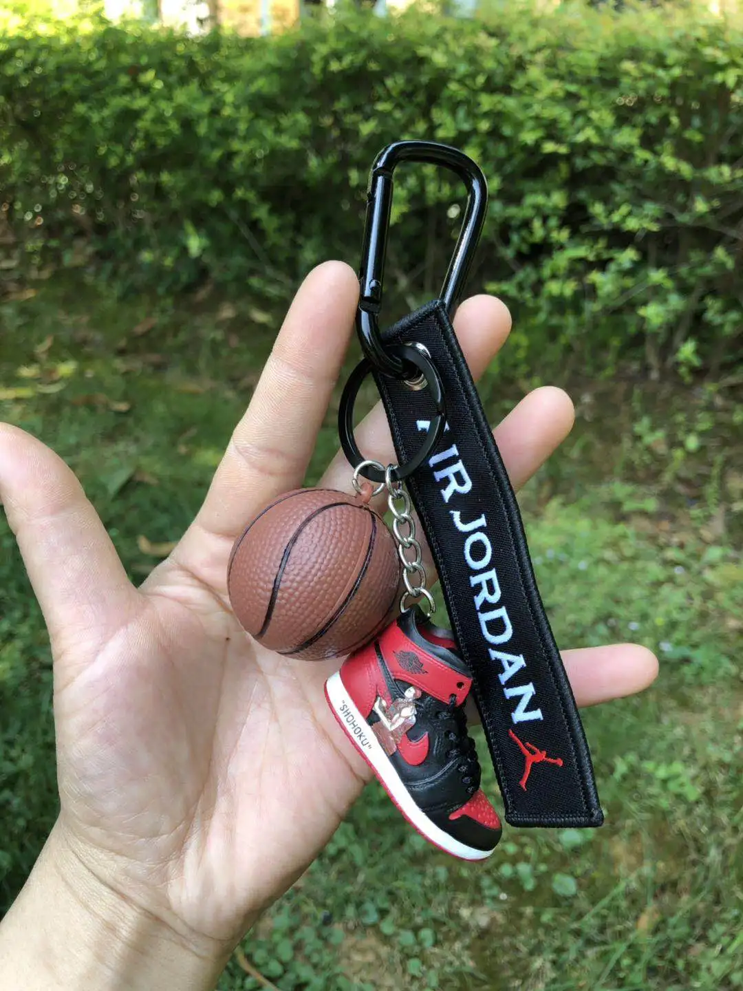 BRED BANNED Дропшиппинг air jordan 1 брелок в виде кроссовка s Кукла аксессуар-брелок 1/6 масштаб 3D Мини обувная лента баскетбольный брелок в виде кроссовка - Цвет: BRED BANNED