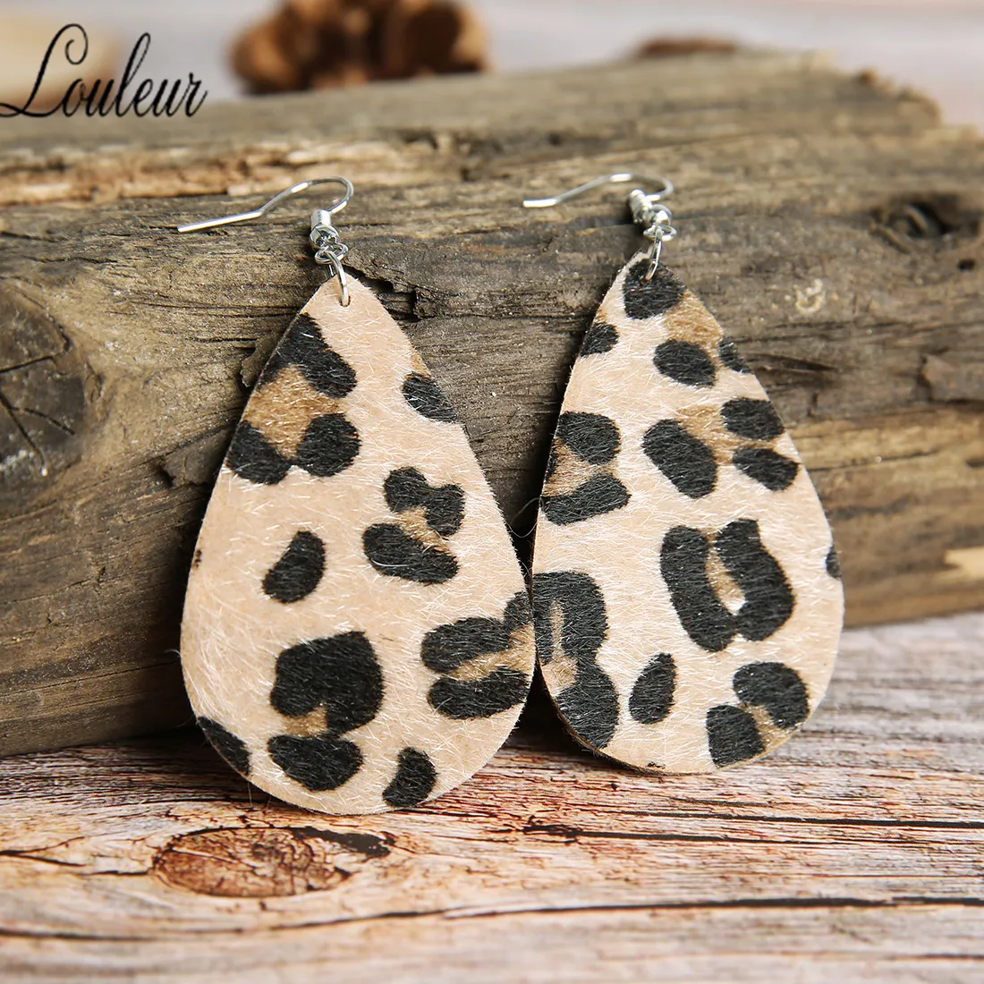 Женские кожаные серьги классические леопардовые в форме капли воды массивные