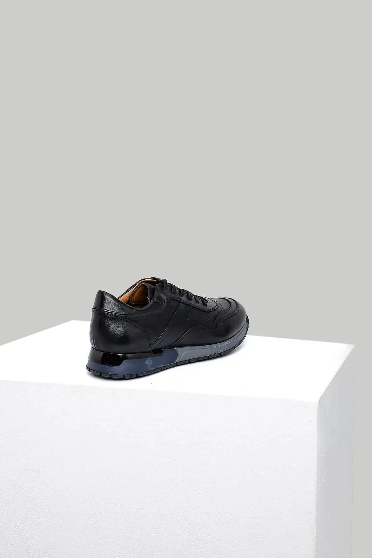 Черные мужские туфли из натуральной кожи Derimod | Обувь