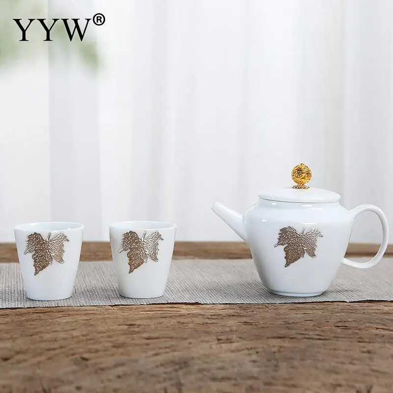 Белый чайный набор с рисунком кленового листа элегантный женский для обеда