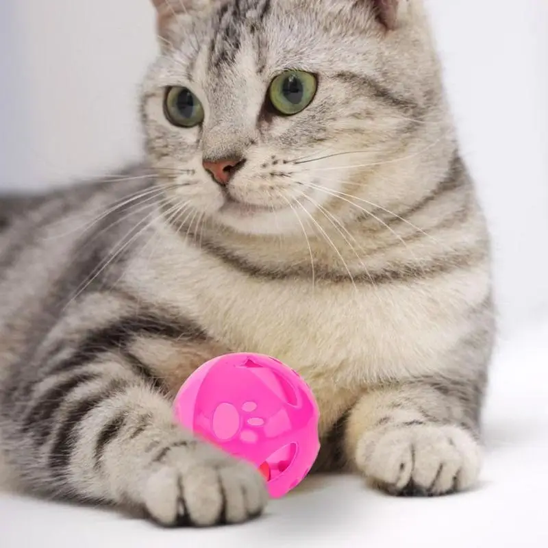 1PC 1/18 шт. Пластик Кот шарики с колокольчиками котенок звук погремушка для интерактивных игр, одежда для домашних животных продукт для кошек - Цвет: 1PC