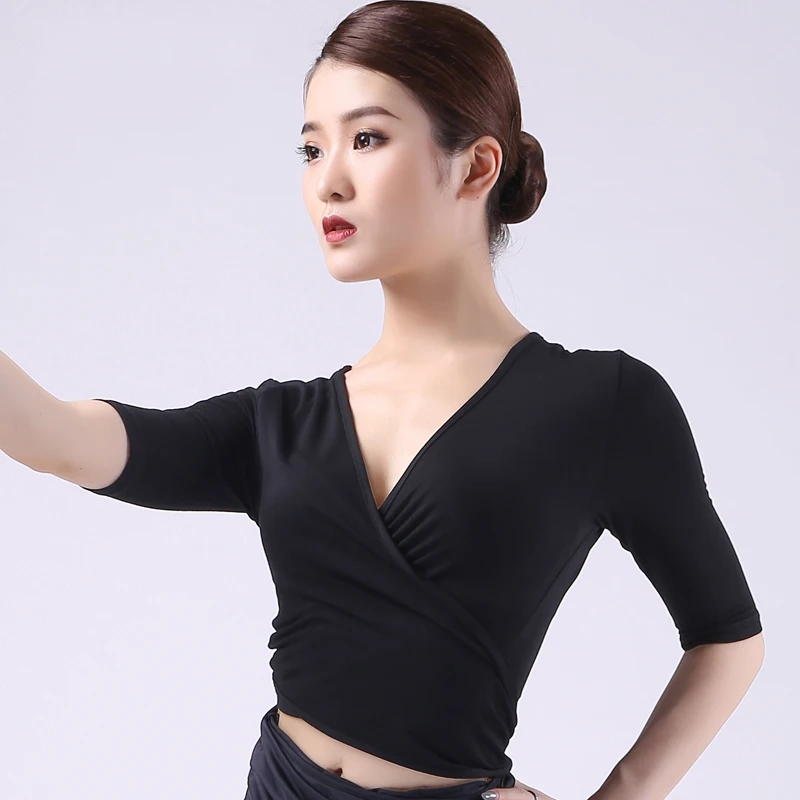 Топ женский с коротким рукавом и V образным вырезом DNV11672|Латинский| |