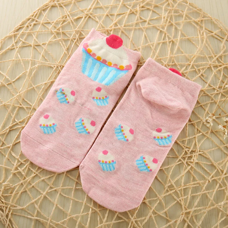 Модные короткие носки с героями мультфильмов для женщин Harajuku милые трехмерные