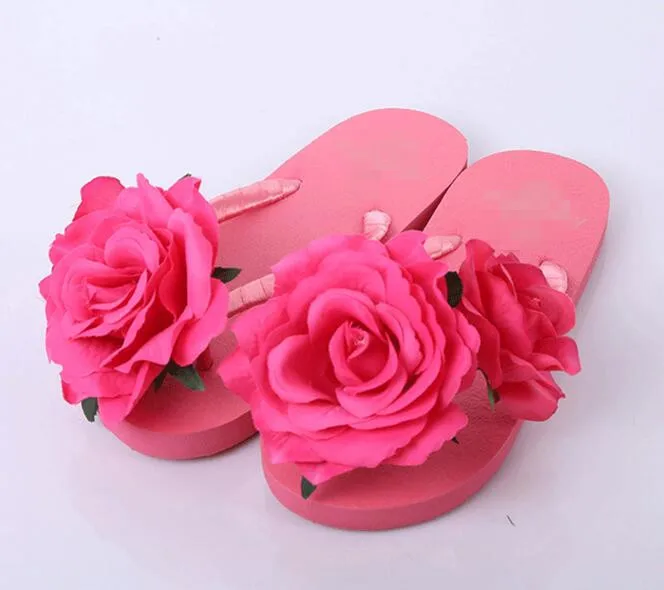 Сандалии женские с открытым носком босоножки красными розами пляжные тапочки