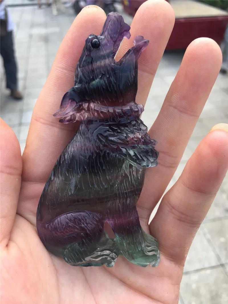 

Natural color fluorite carved animal Wolf, crystal Wolf home decoration
