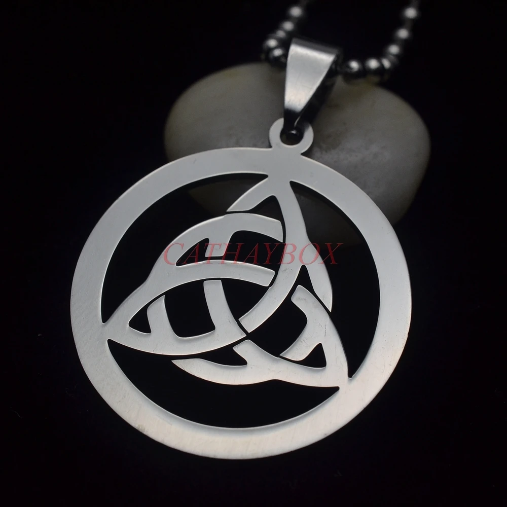 Ожерелье с круглой подвеской Троицы из нержавеющей стали длина 60 см 02 | Украшения