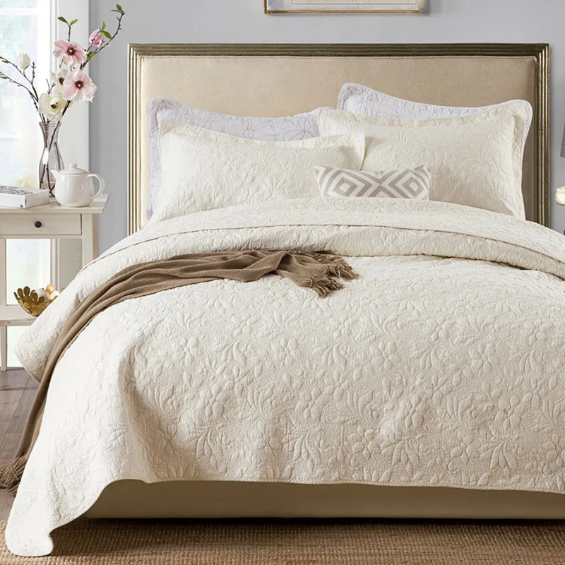 Prezzo Ricamato Copriletto Trapunta Set Biancheria Da Letto 3pcs Coperte Di Cotone Trapunte E Piumoni Semplici In Tinta Unita Trapuntato Letto Coperture Re Queen Size Coperta