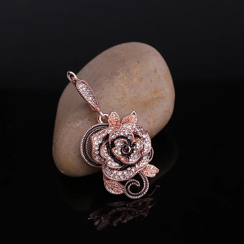 

Feelgood New Fashion Jewelry Set Gold Color Flower Earrings And Necklace Set With Crystal For Women Wedding Party Jewelry Gift