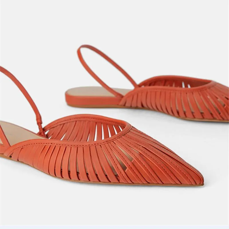 Женские туфли на плоской подошве с вырезами и петлей пятке зеленые Лоферы без