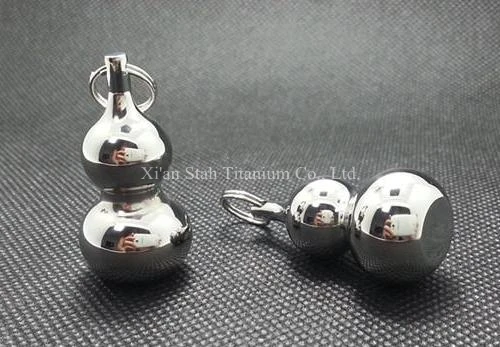 

Pure Titanium Calabash / Cucurbit Design Solid Pendant / Plummet Beautiful Polished Surface Light Weight 18g/pc