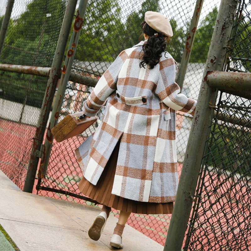 Шерстяное пальто зимнее женское длинное клетчатое шерстяное с разрезом на талии