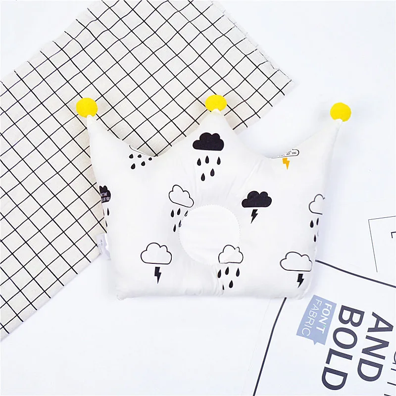 Baby Shaping Pillow Prevent Flat Head Infants Crown Dot Bedding Pillows Newborn Boy Girl Room Decoration Accessories 0-24 Months | Мать и