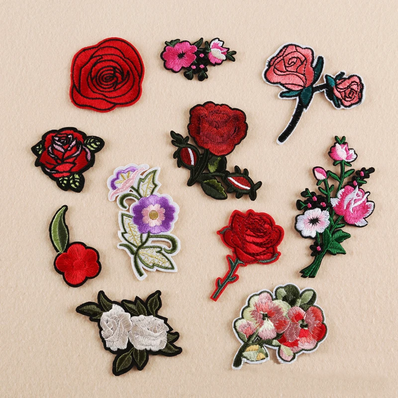 

1 PCS Rose Flower Series Embroidered Iron-On Patches For Clothes Garment Applique DIY Accessory