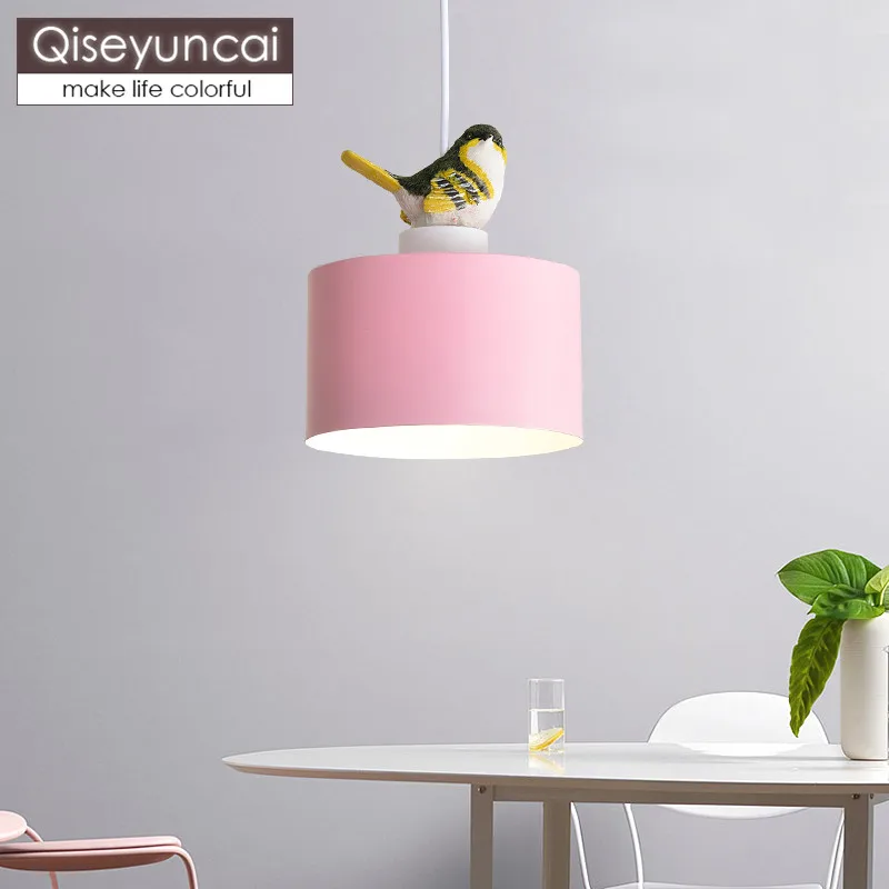 

Qiseyuncai Nordic modern restaurant color bird chandelier simple single head creative corridor bedroom lighting free shipping