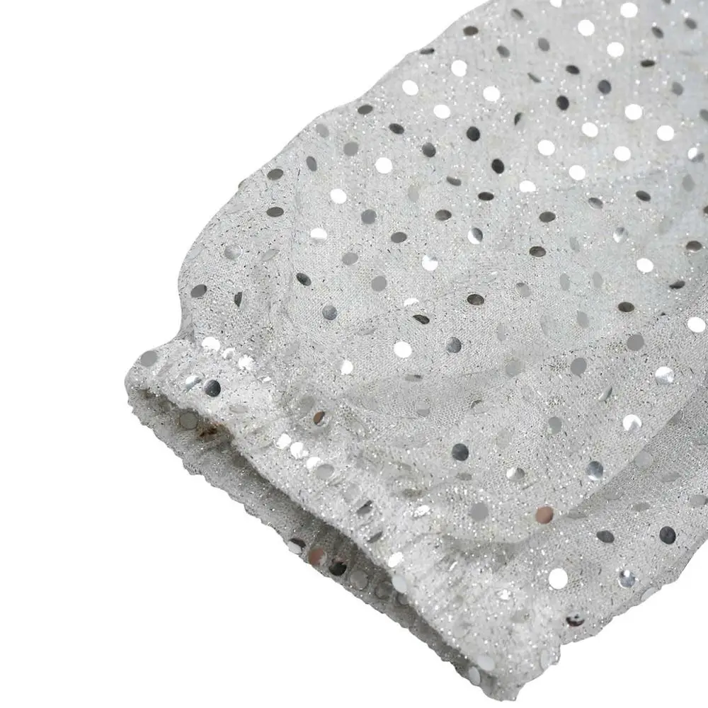 Женское длинное платье с глубоким v-образным вырезом белое вечернее блестками и