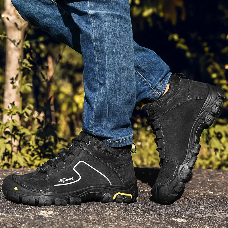 

Genuine Leather Outdoor Men's Autumn Winter Warm Fur Plush Oxfords Work Boots Male High Top Trainers Zapatillas Zapatos Hombre