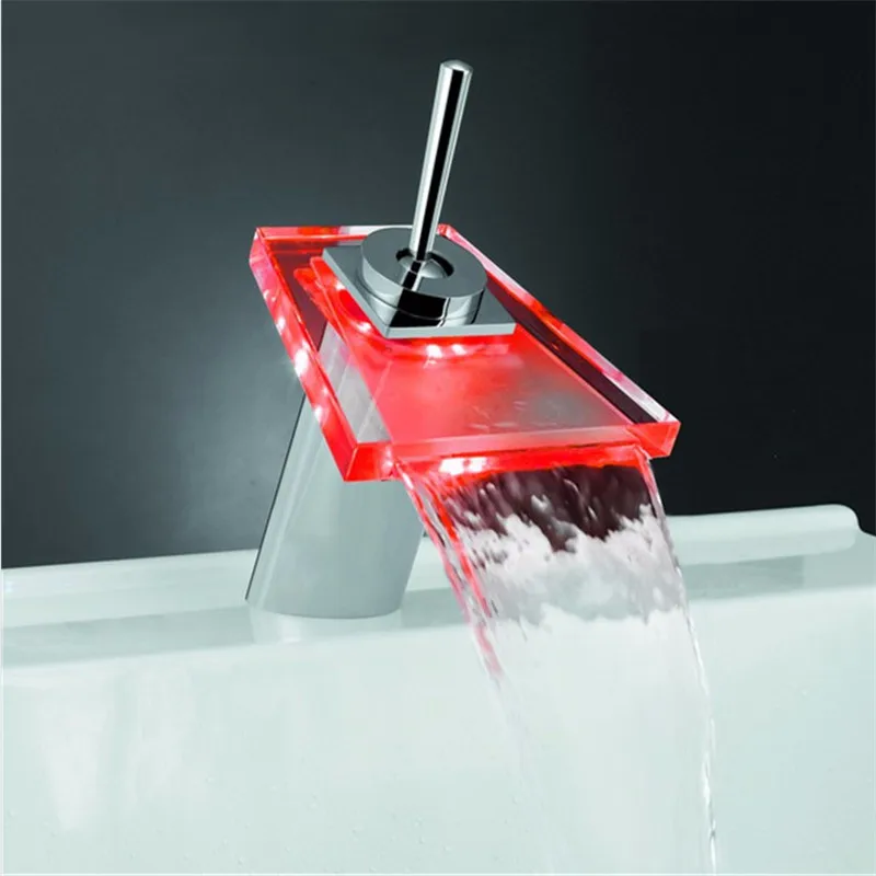 Светодиодный смеситель Водопад для ванной комнаты раковины яркий хромированный