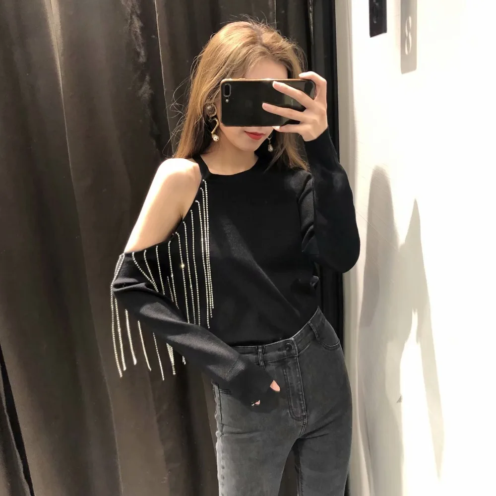 Новые весенние off-the-shoulder яркий полые кисточкой Длинные Рукава Диких пуловер свитер Женская одежда BB9073