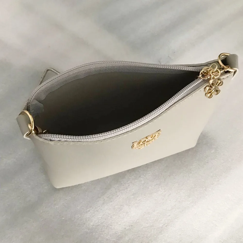 Новая сумка Женская Роскошная 2018 на одно плечо с заклепками косой крест из