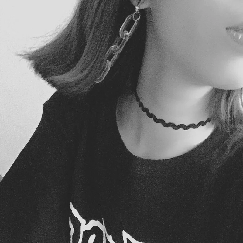 

2018 New Design Clear Color Acrylic Dangle Earring individuality Thick Link Geometric Pendientes For Women Ear Accessories