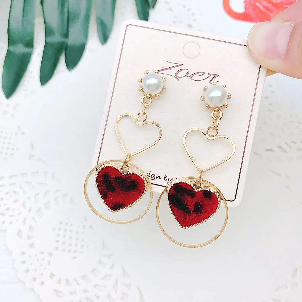 Japan and Korean Cute Sweet Leopard Print Love Heart Velvet Pearl Earrings for Women Girl Student | Украшения и аксессуары