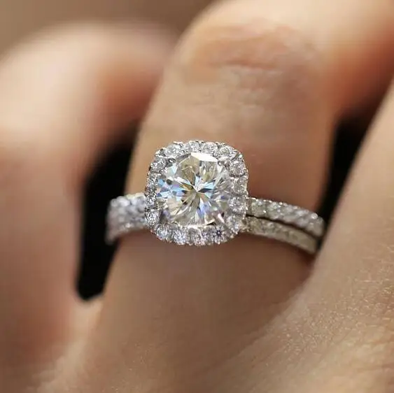 Женское серебряное кольцо с фианитом вечерние кольца золотого цвета в