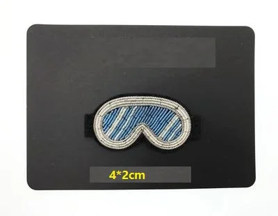 DIY Высокое качество 3D ручной эмблемы с вышивкой лыжные принадлежности/шляпа/носок/снежинка повязки аппликация для пальто брюки брошь в виде мешочка - Цвет: Ski goggles