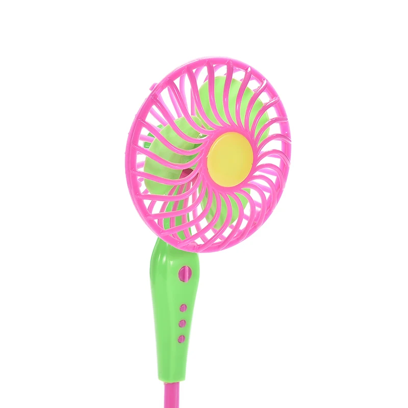 Mechanical Fan Toys for dolls Classic Kids Play House Doll Accessories Random Color 2016 Cute | Игрушки и хобби