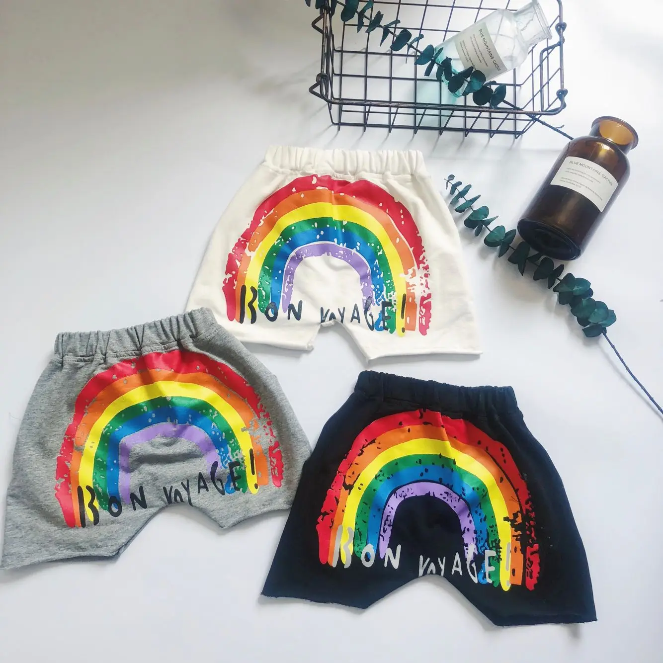 

Летние хлопковые детские шорты для мальчиков и девочек, модные детские шорты из ПП с радужным принтом, шорты-шаровары для новорожденных, пля...