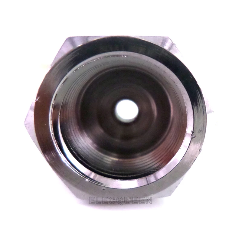 Новый серебристый женский кроссовер. Используется для регулятора Co2 и стальных