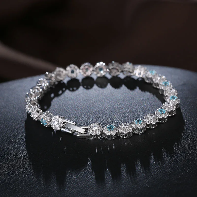 Женский браслет с круглыми звеньями FYM роскошный серебряного цвета блестящими