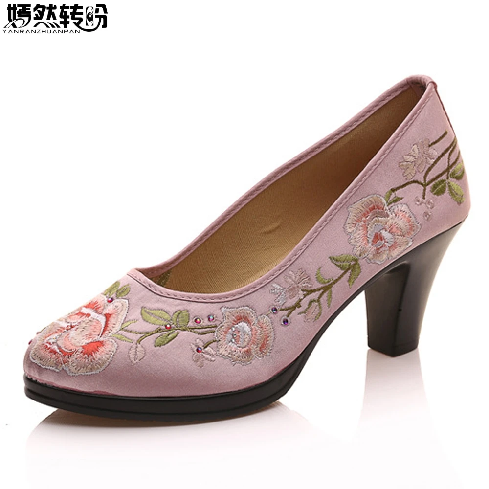 

Women Pumps Chinese Satin Floral Embroidered Medium Heel Elegant Ladies Round Toe Retro Zapatos Mujer Woman Shoes For Cheongsam