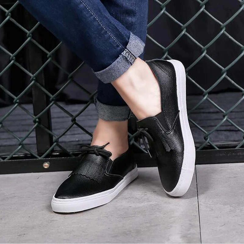 Женские лоферы на плоской подошве с кисточками толстой платформе увеличивающей