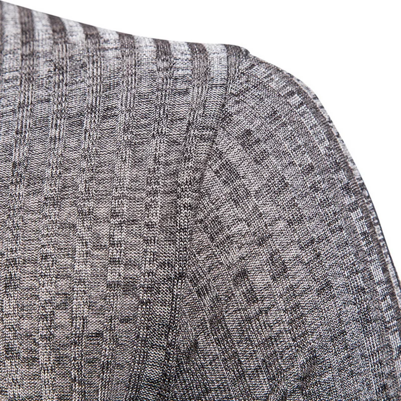 Мужская футболка LASPERAL обтягивающая с коротким рукавом и треугольным вырезом в