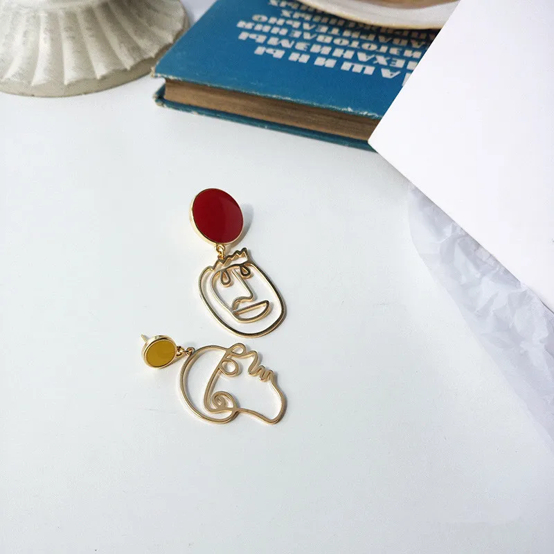 Творчески забавные серьги Оригинальные Асимметричные геометрический изогнутый