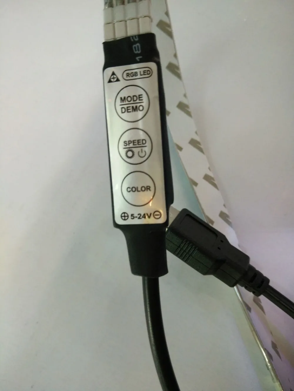 Гибкая светодиодная лента SMD 0 5 с 3 кнопками В 1 м 5050 Φ Светодиодная изменением