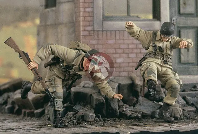 Новый несобранный 1/35 входящий! США воздушно качающаяся под огнем включает в себя