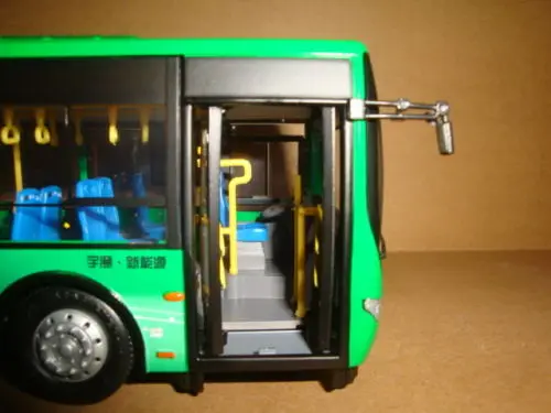 Игрушечная модель Yutong zk6125 chevpg21 из сплава 1:42|Наземный транспорт| |