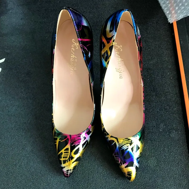 Ботинки на высоком каблуке 10 см с граффити сказочные туфли тонком сексуальные