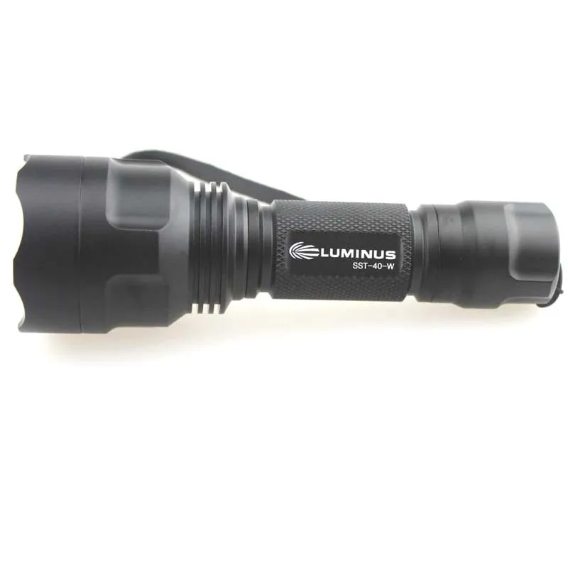 Manta Ray C8 LUMINUS SST-40-W 1650lm SMO/OP светодиодный фонарик(1x18650
