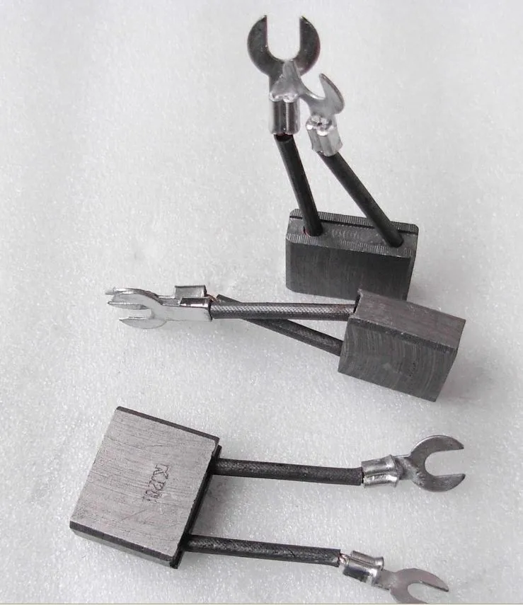 Карбоновая щетка с двигателем постоянного тока 10*32*26 мм (ДхШхВ) для