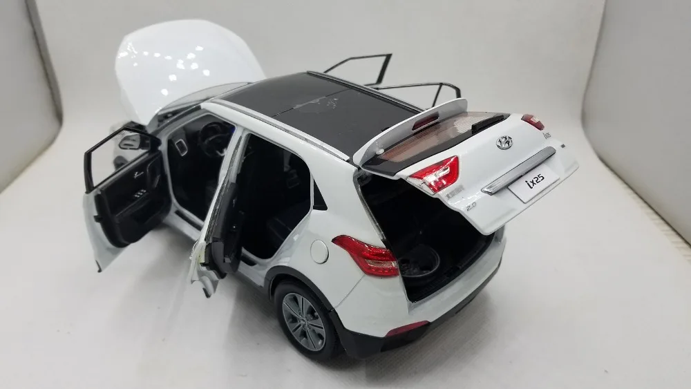 1:18 литая модель для hyundai IX25 Белый внедорожник игрушечный автомобиль миниатюрная Коллекция подарков IX