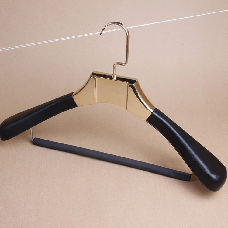 Hangerworld Deluxe широкий плечо искусственная кожа мягкая металлическая вешалка с